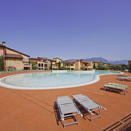 Borgo Del Torchio Apartments By Wonderful Italy Manerba del Garda Ngoại thất bức ảnh