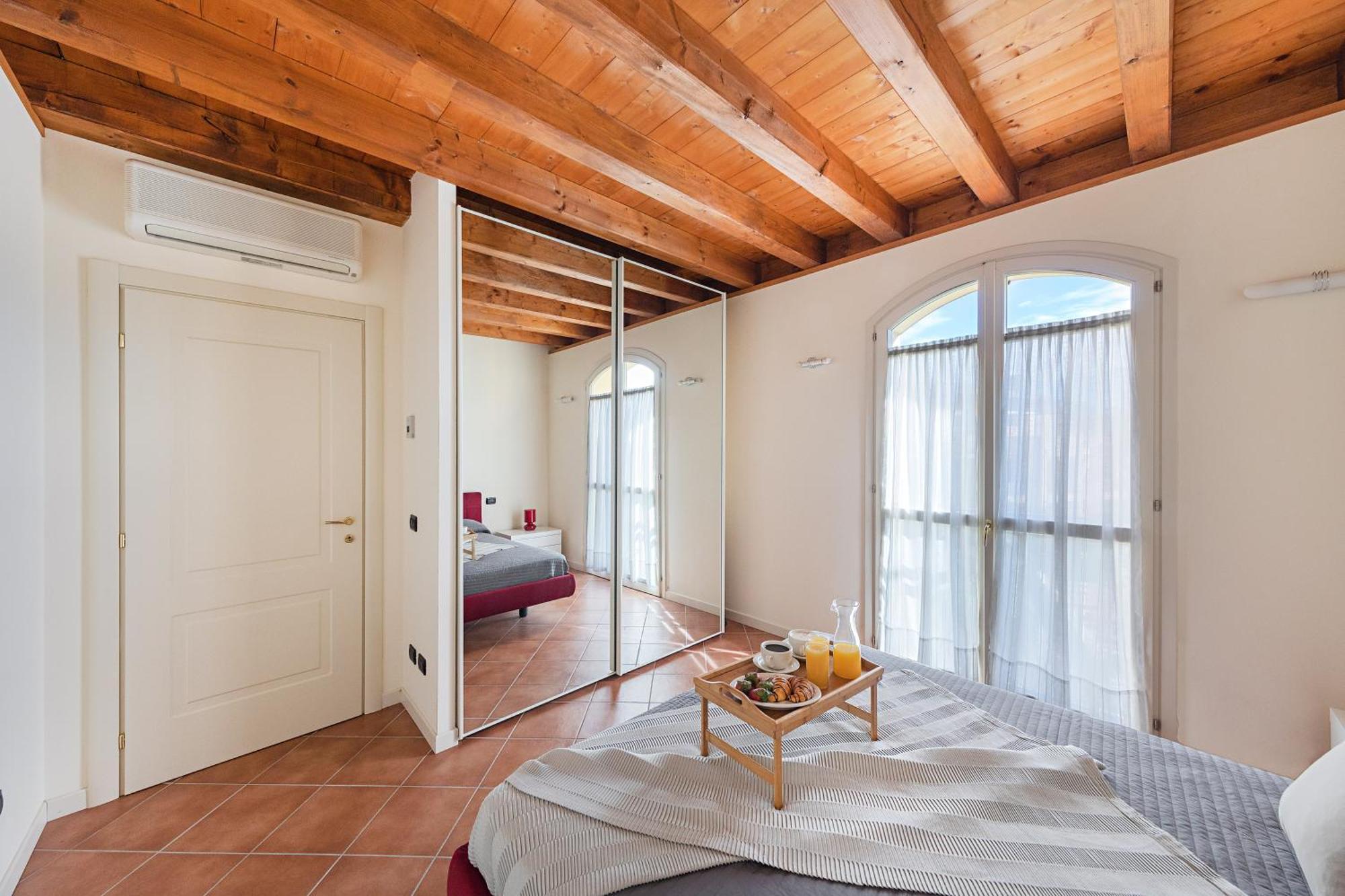 Borgo Del Torchio Apartments By Wonderful Italy Manerba del Garda Ngoại thất bức ảnh