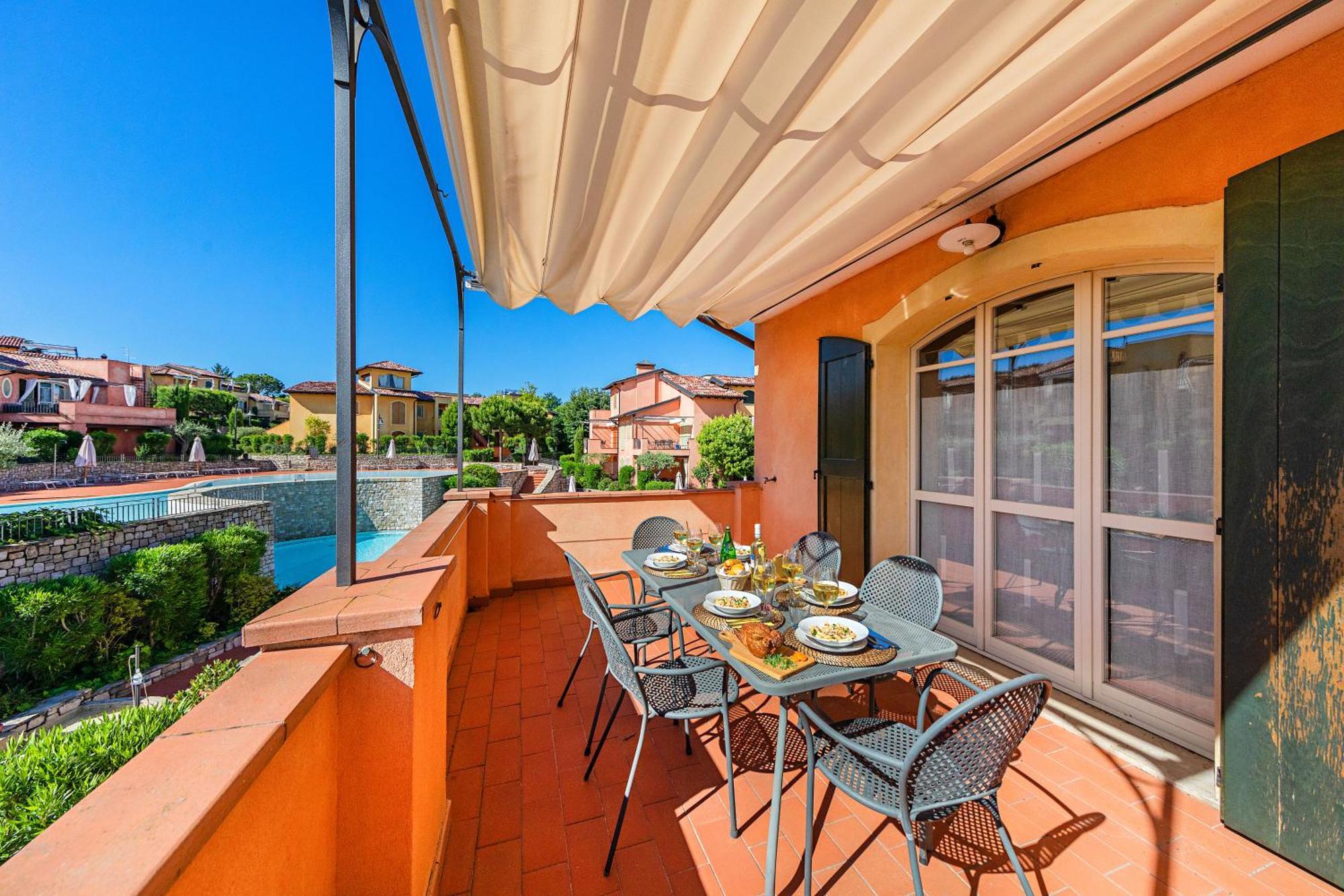 Borgo Del Torchio Apartments By Wonderful Italy Manerba del Garda Ngoại thất bức ảnh
