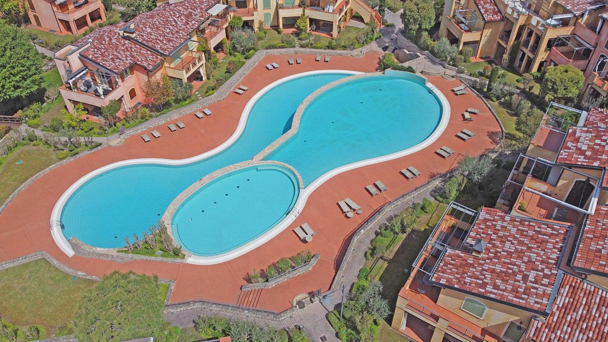 Borgo Del Torchio Apartments By Wonderful Italy Manerba del Garda Ngoại thất bức ảnh